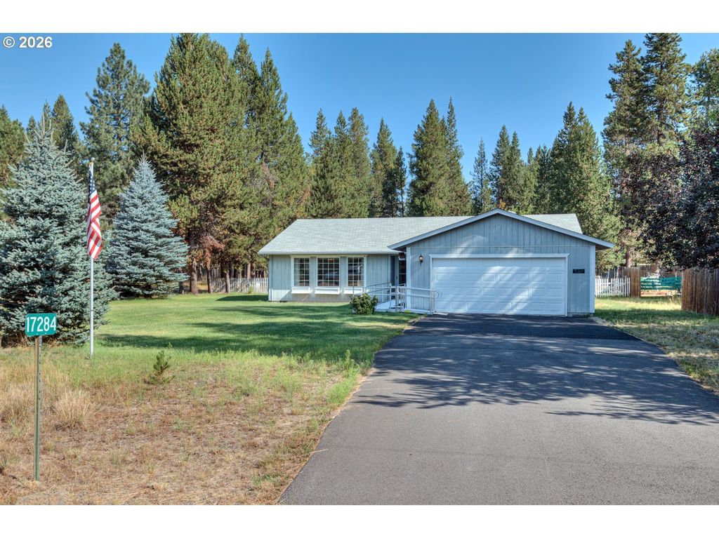 17284 Kingfisher Dr, Bend