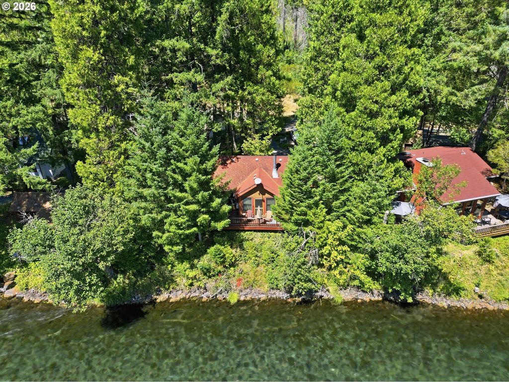 54444 Mckenzie River Dr, Blue River