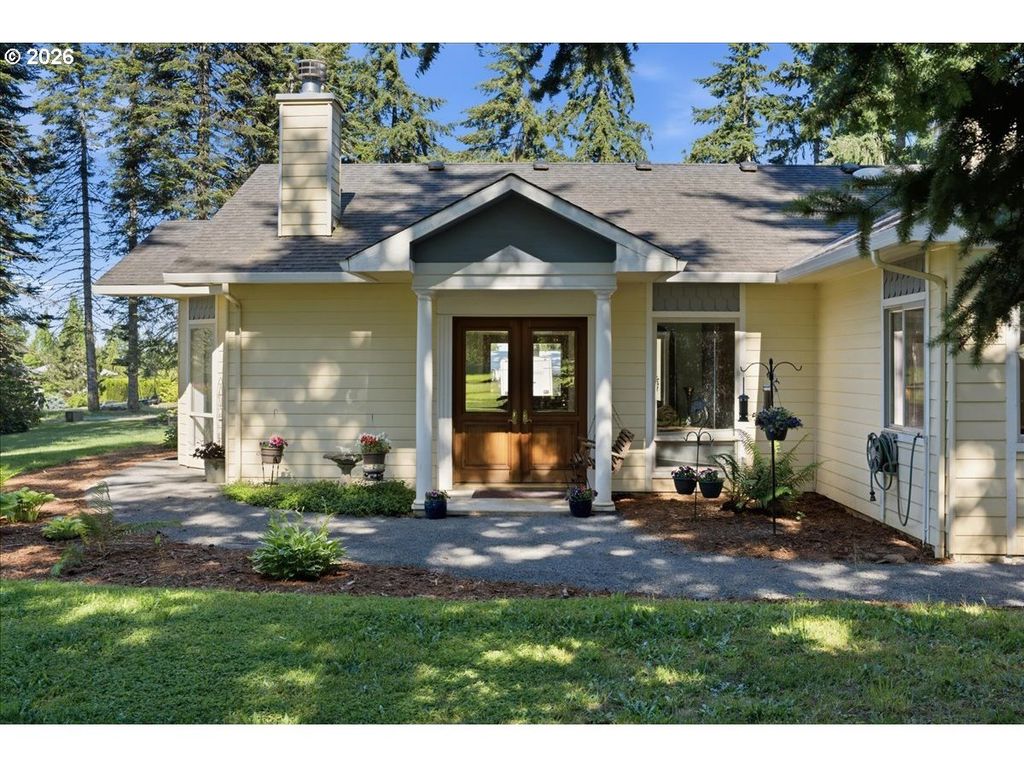 7062 River Bend Dr Ne, Silverton