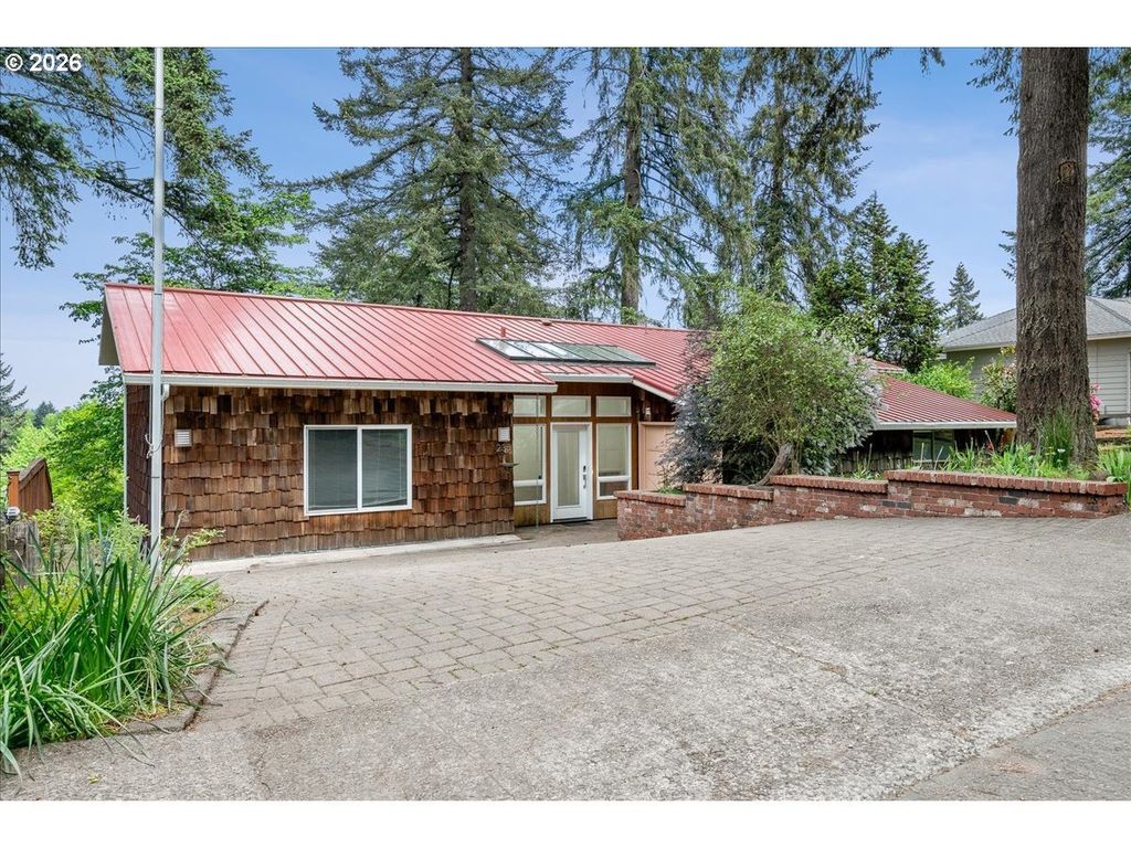235 Se Kevin Way, Salem