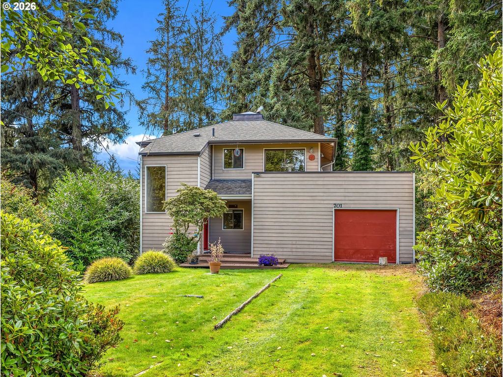 701 5th Ave, Gearhart