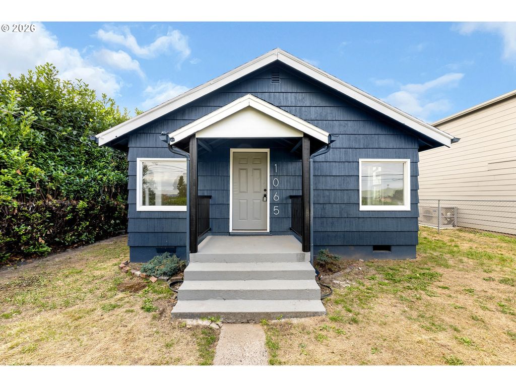 1065 7th Ave, Longview