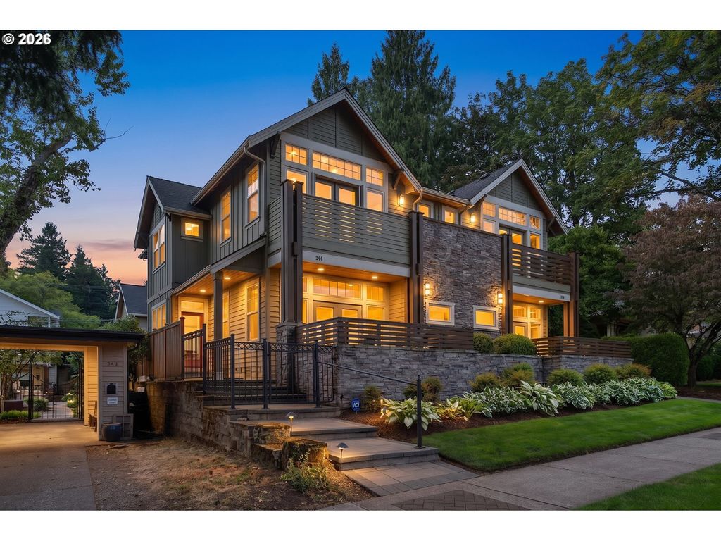 554 5th St, Lake Oswego