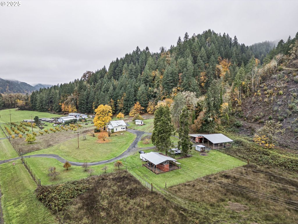 27403 State Highway 38, Elkton