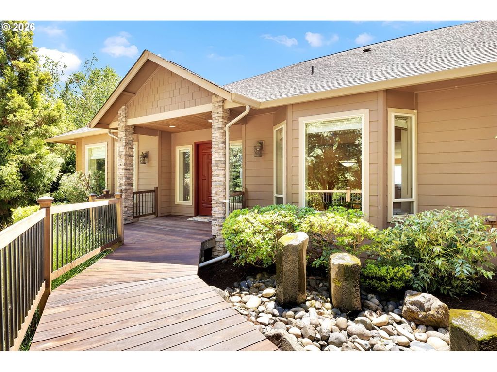 491 Sapphire Rd, Woodland