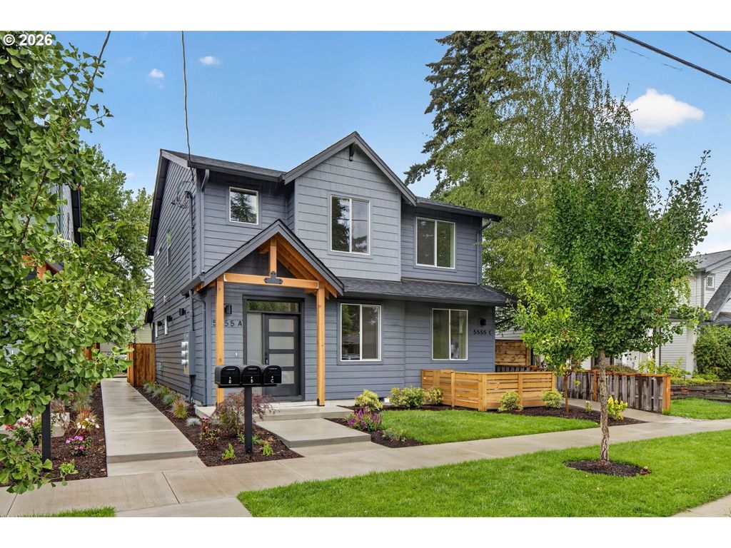 5555 Se Steele St A & C, Portland