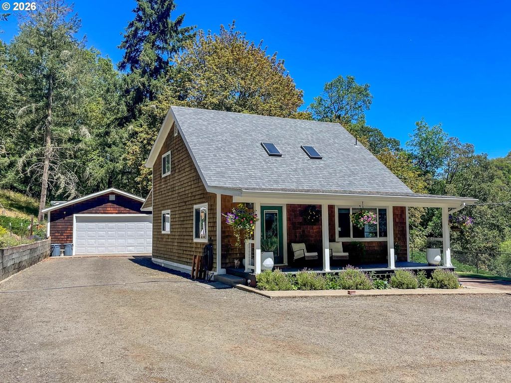 855 San Souci Dr, Roseburg