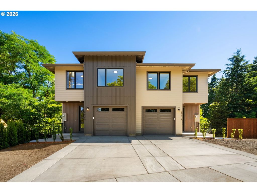 2902 E Mcloughlin Blvd 2, Vancouver