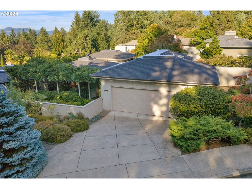 3659 Agate St, Eugene