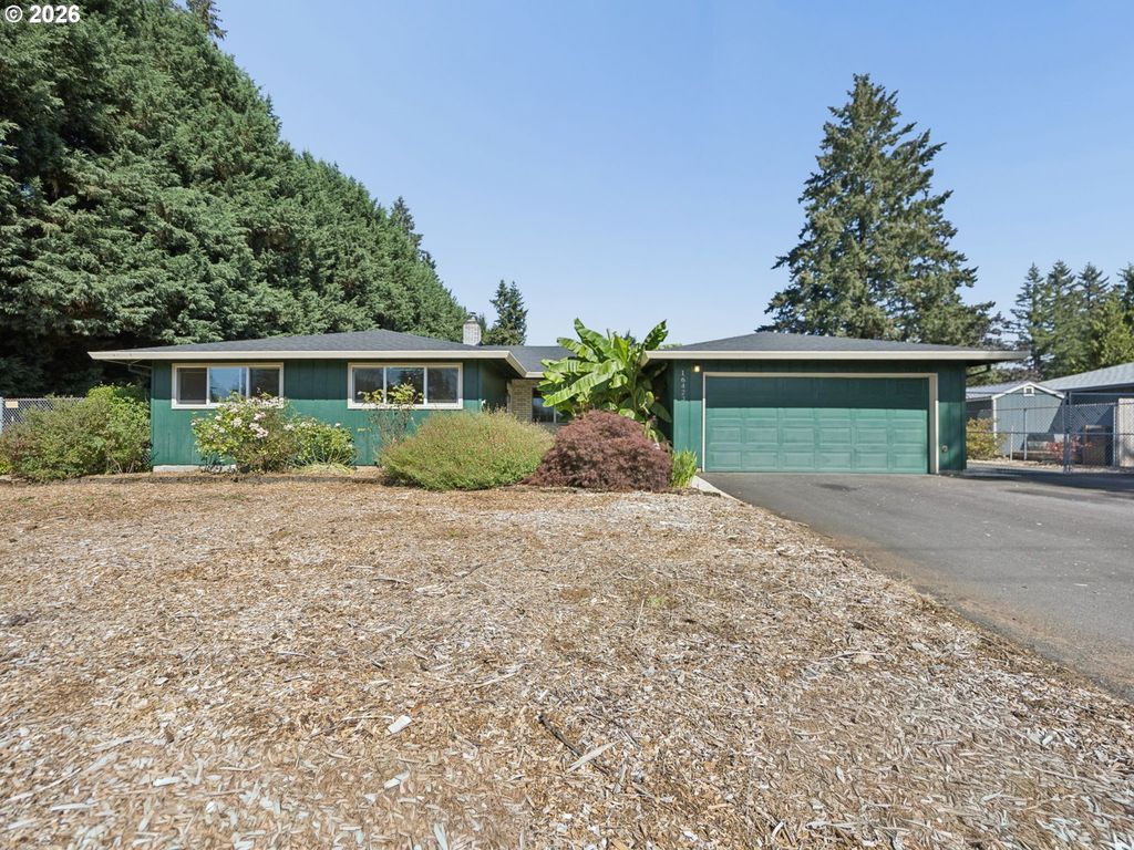 16423 S Henrici Rd, Oregon City