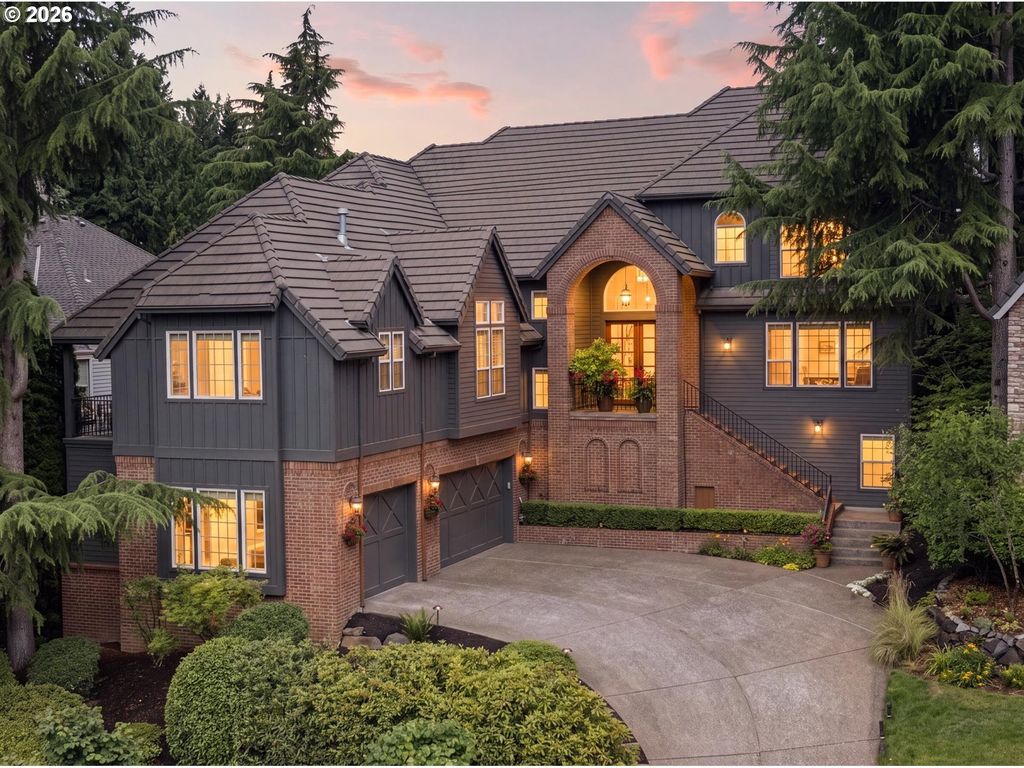 3921 Northhampton Ct, West Linn