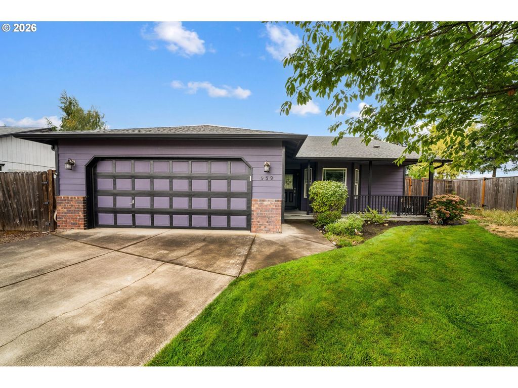 959 W 17th Ave, Junction City