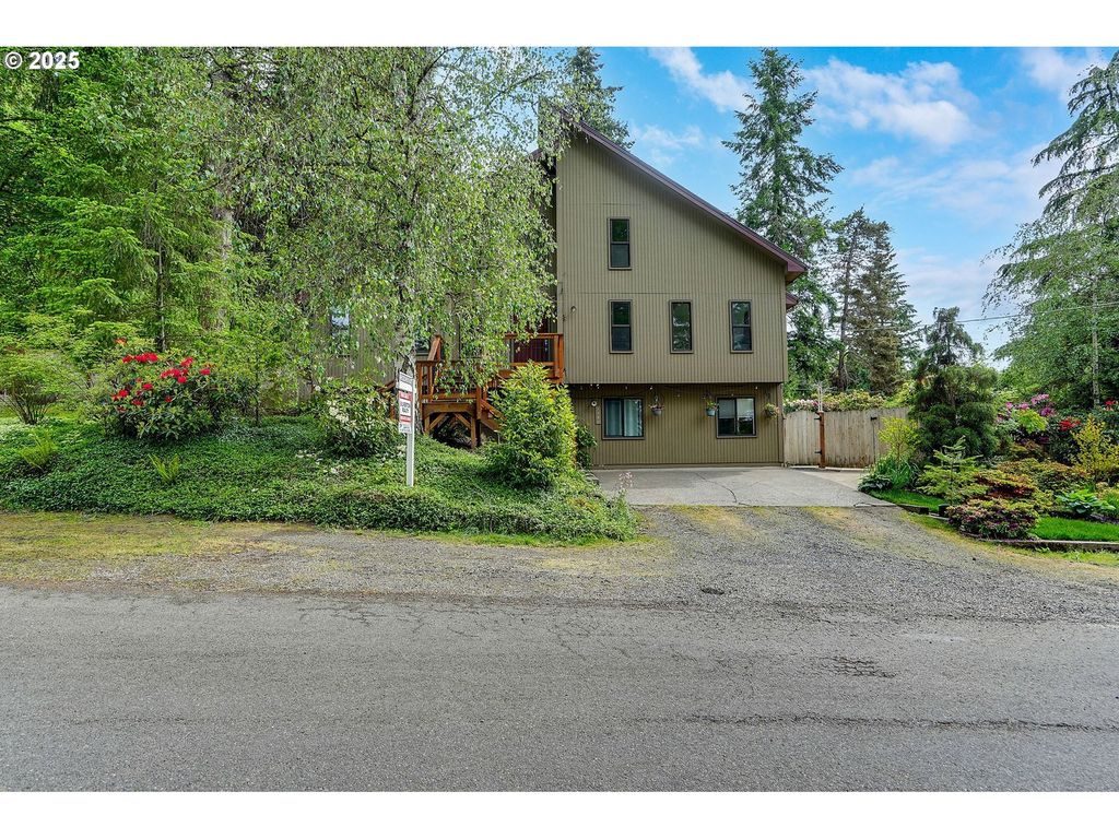 1946 Roberta Ave, Salem