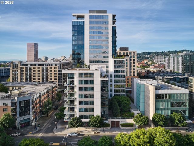 1001 Nw Lovejoy St 505, Portland
