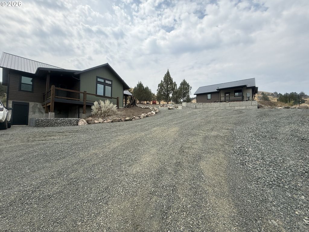 140 Se Bunchgrass Rd, John Day