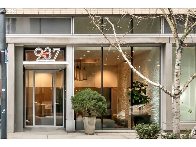 937 Nw Glisan St 337, Portland