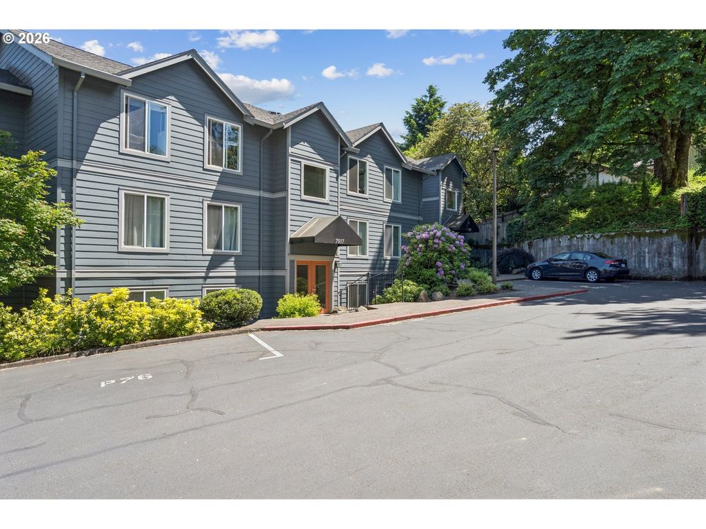 7937 Sw 40th Ave I, Portland