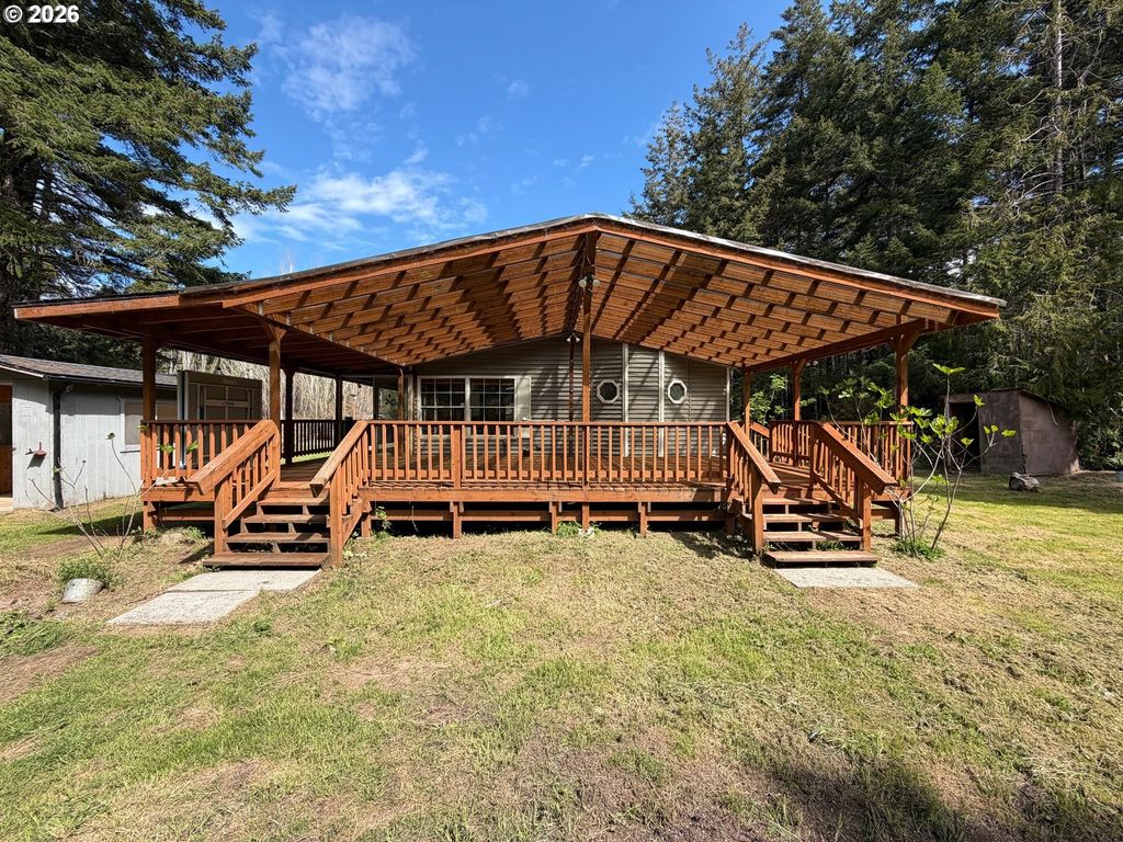 47247 Highway 101, Bandon