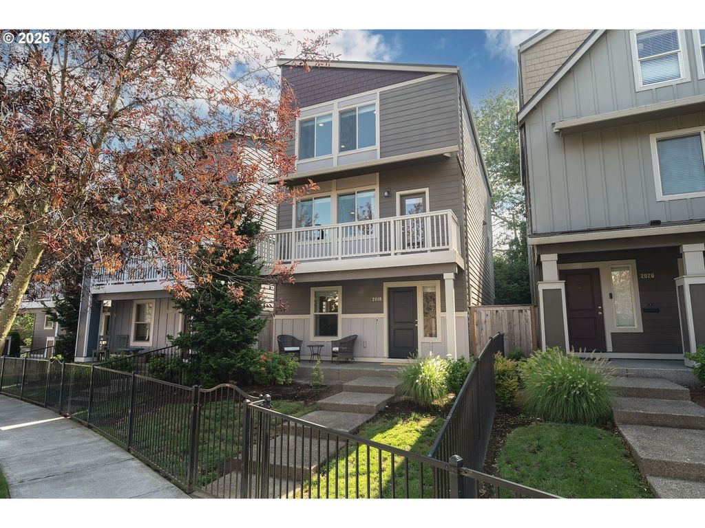 2010 Sw Latitude Way, Beaverton