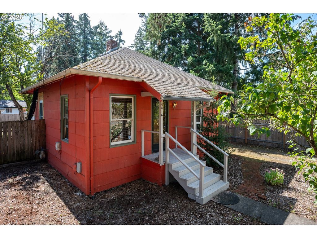 5816 Se Firwood St, Milwaukie