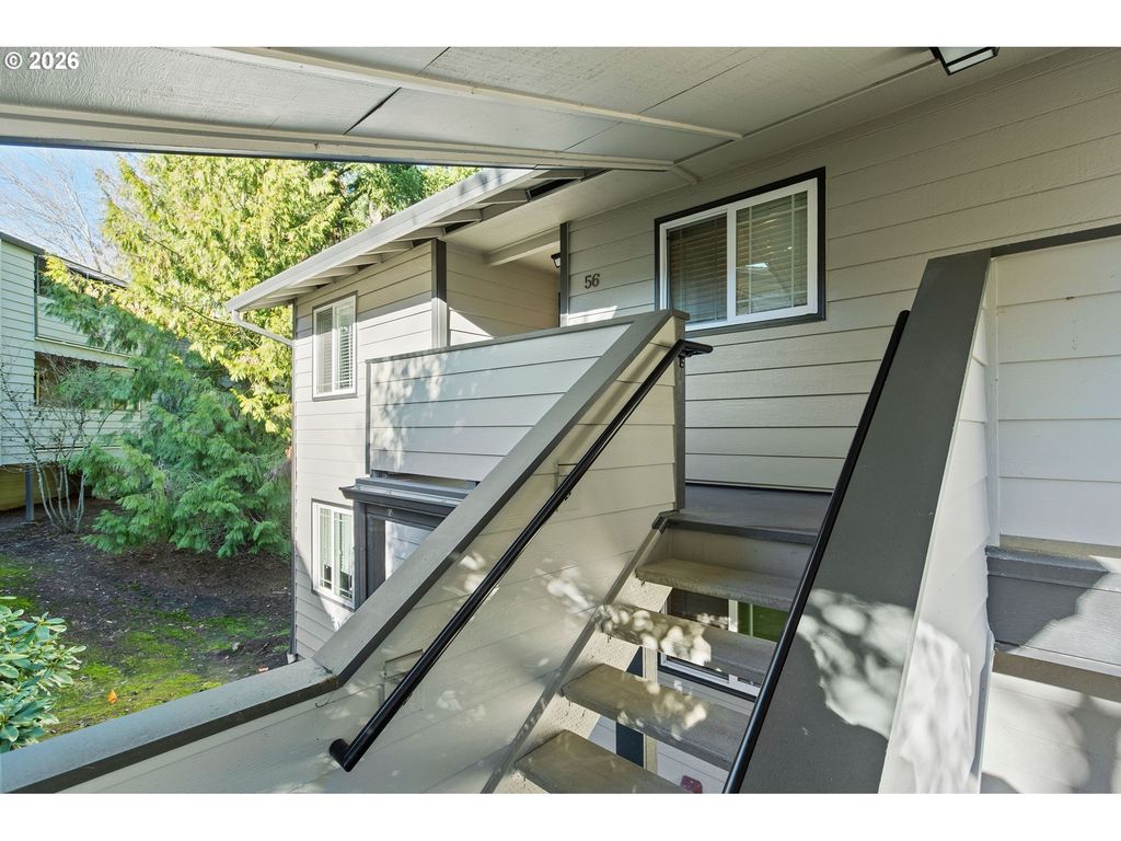 29720 Sw Courtside Dr 56, Wilsonville