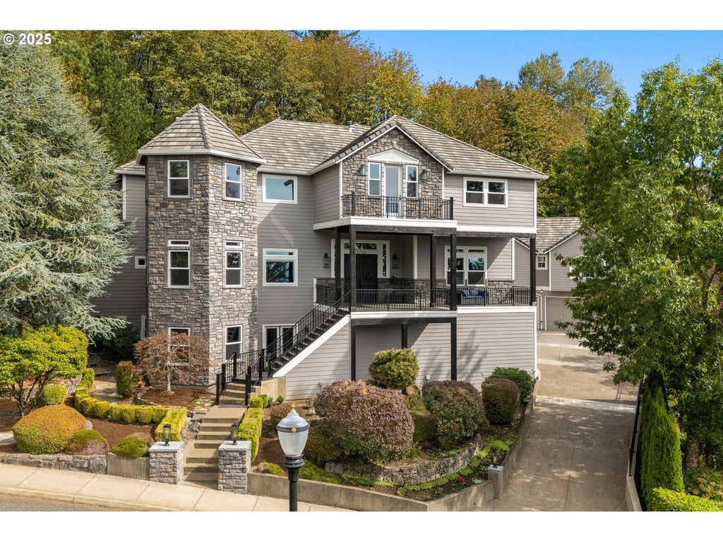 3720 Nw Devoto Ln, Portland