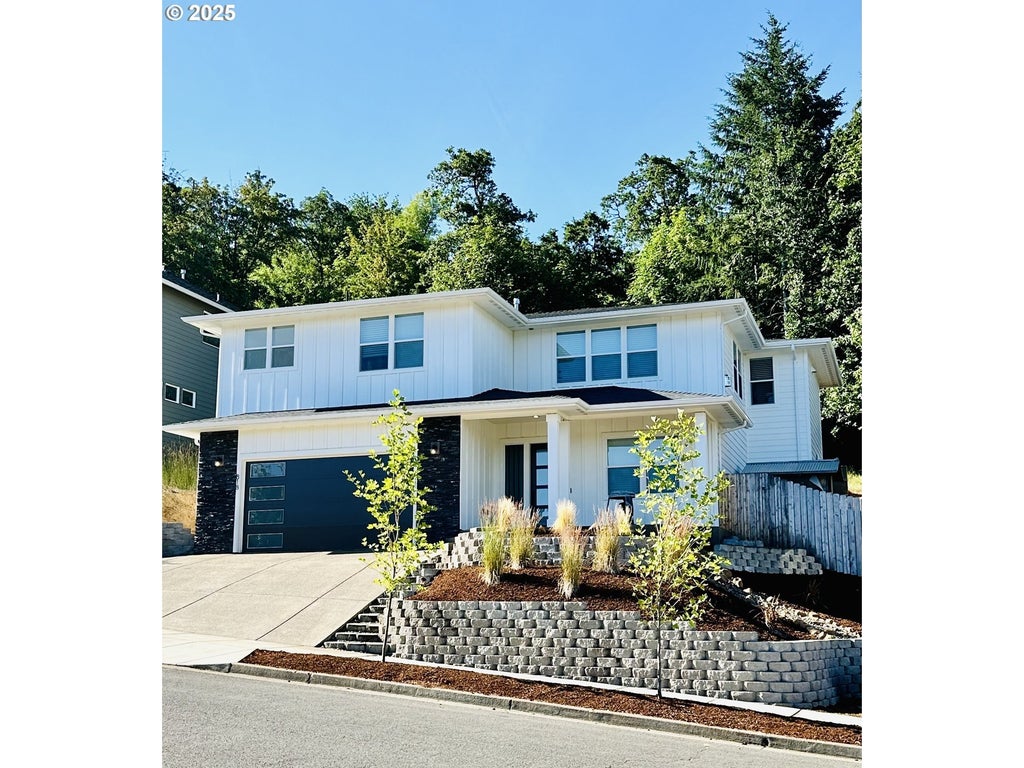 818 Hawk Dr, Silverton