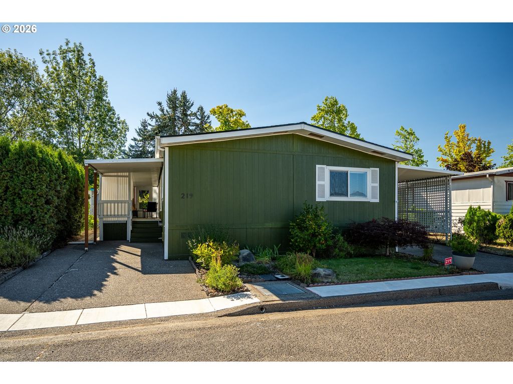 1199 N Terry St 219, Eugene