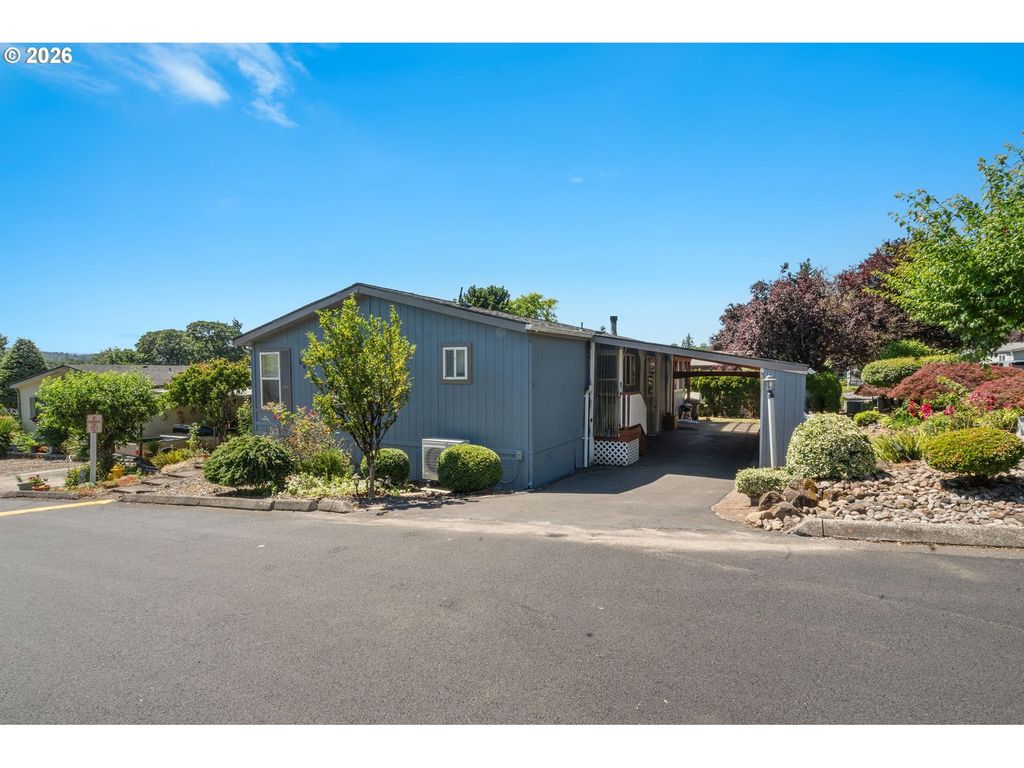 5400 Meeker Dr 88, Kalama