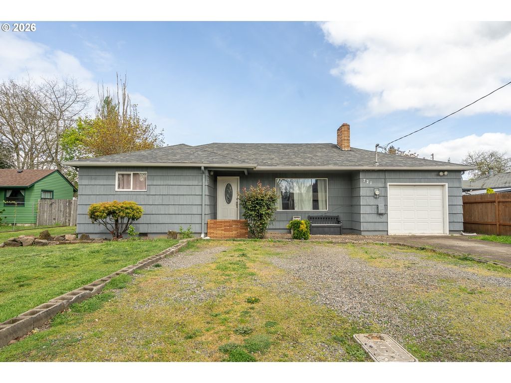 721 Cummings Ln, Keizer