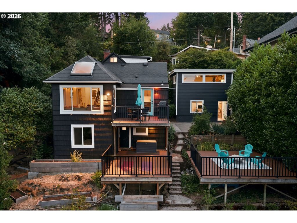 3810 Sw Grover St, Portland