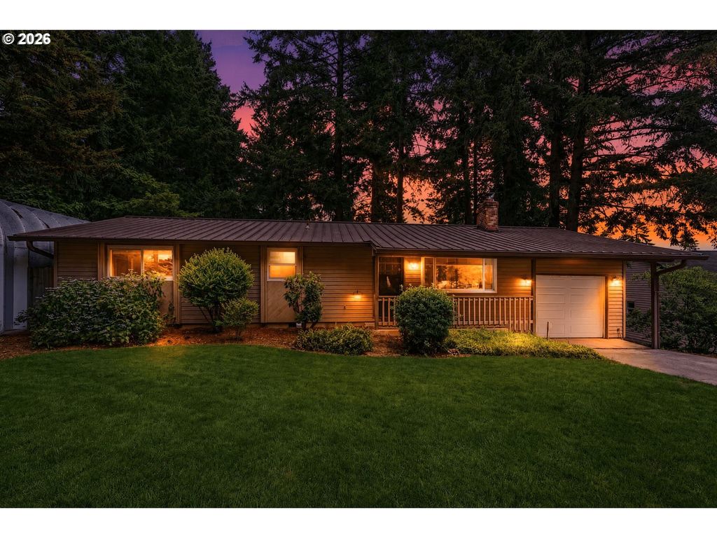 16792 S Pam Dr, Oregon City