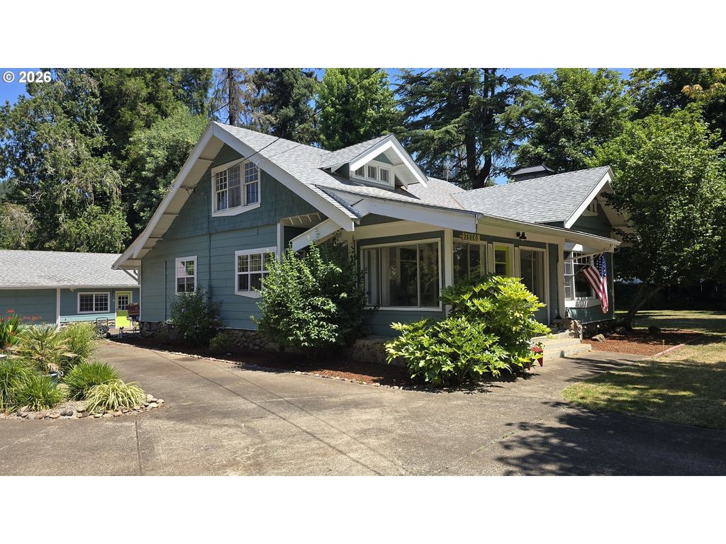 79080 N River Rd, Cottage Grove