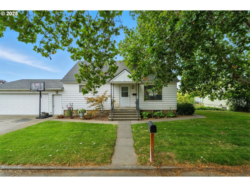 1003 College St, Milton-Freewater