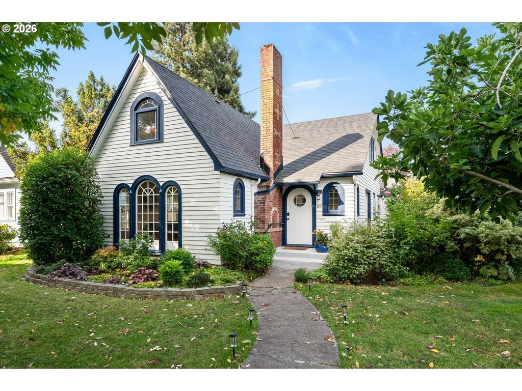 1610 Olive St, Eugene