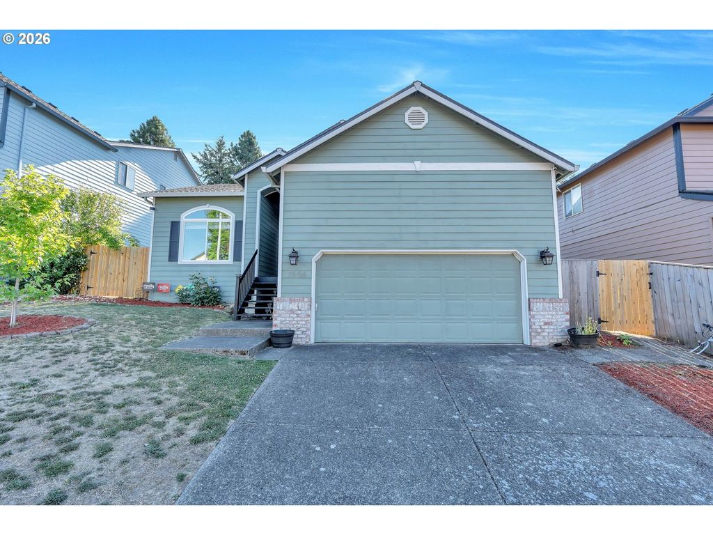 1558 Se Jasmine Way, Gresham