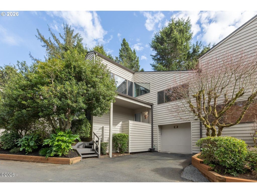 600 Island Dr 18, Gleneden Beach