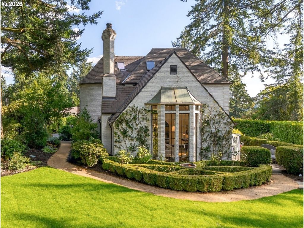 4422 Sw Fairview Blvd, Portland