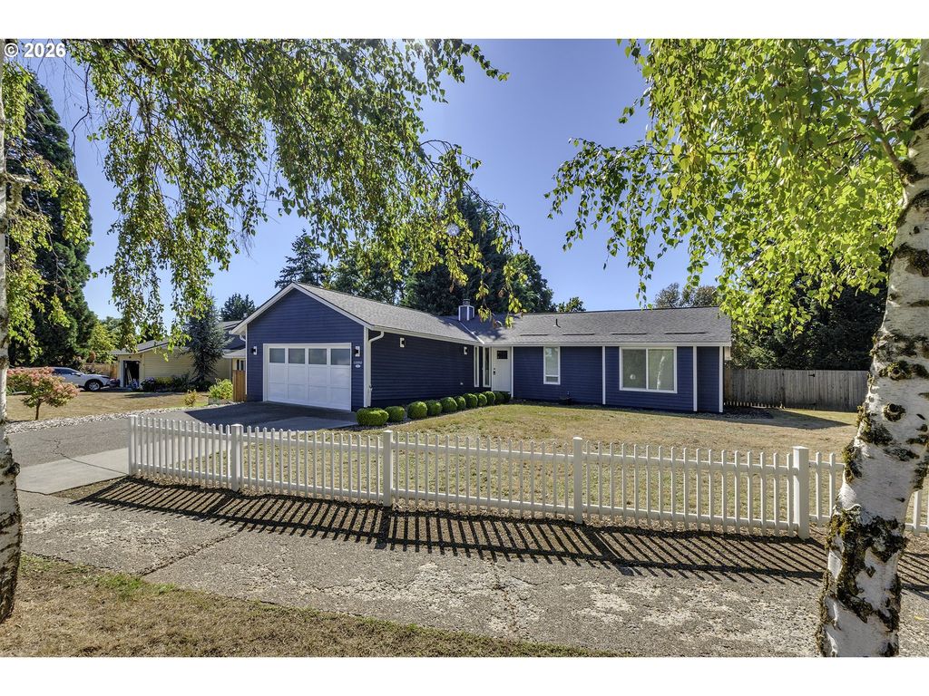 11880 Sw Robbins Dr, Beaverton