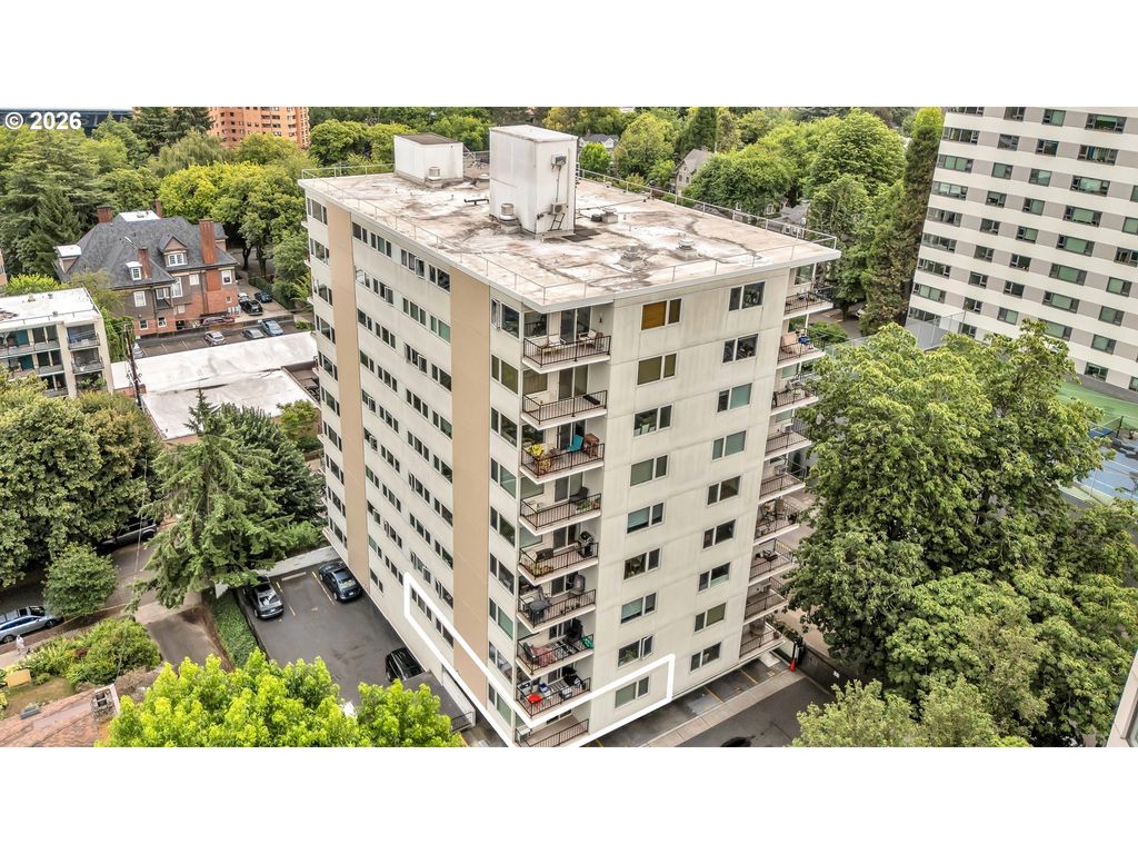 2211 Sw Park Pl 204, Portland