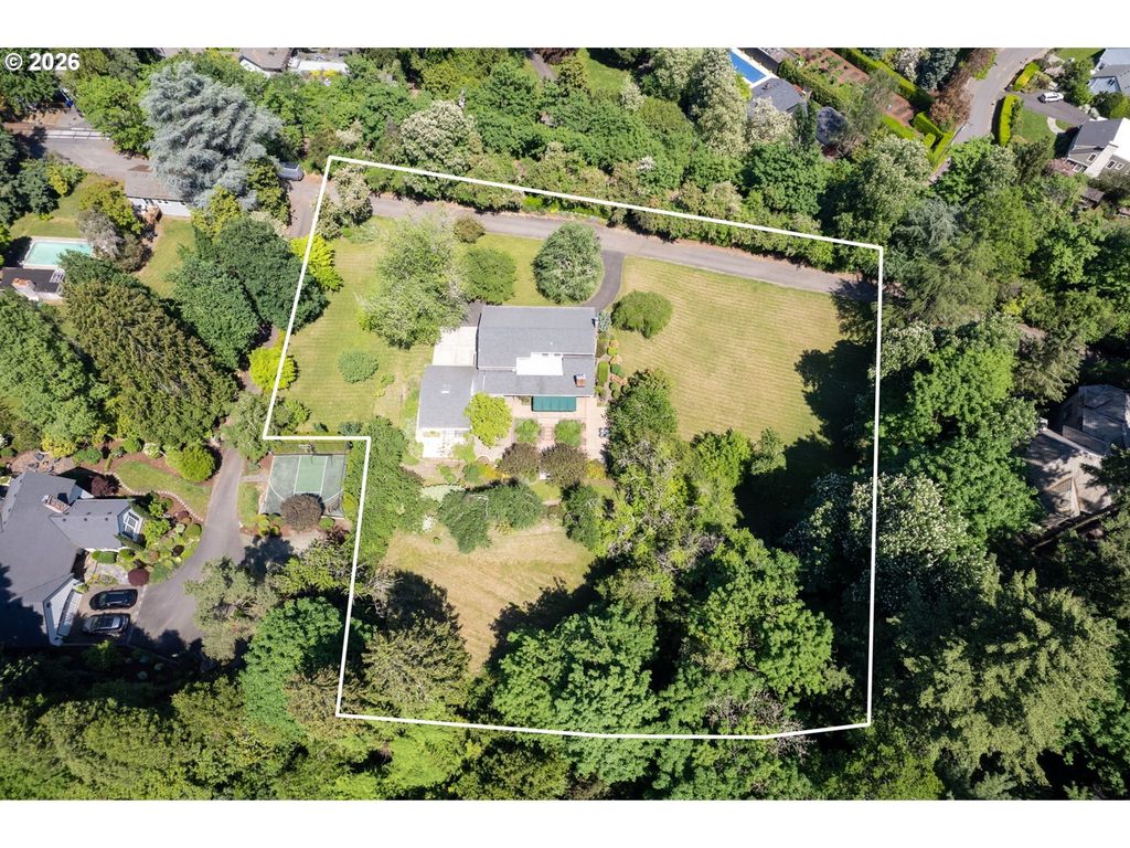 11385 S Riverwood Rd, Portland