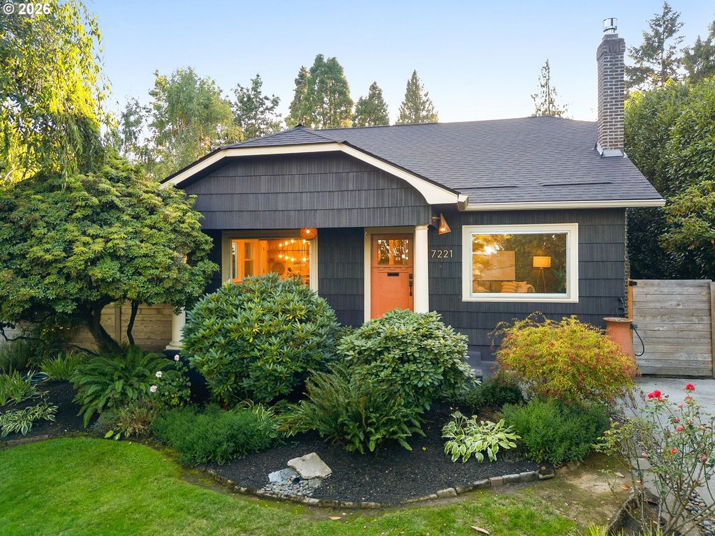 7221 Sw Brier Pl, Portland
