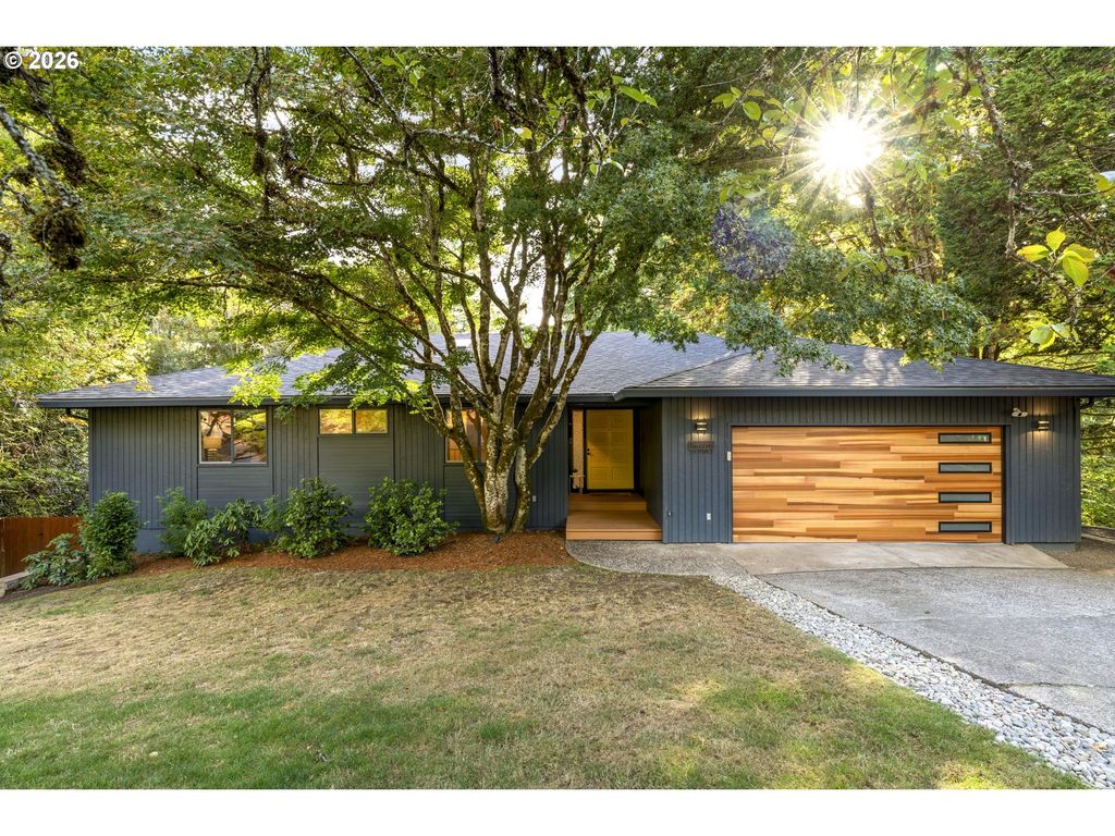 12 Da Vinci St, Lake Oswego