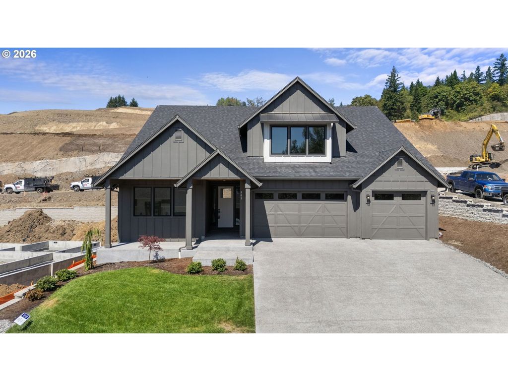 803 N V St, Washougal
