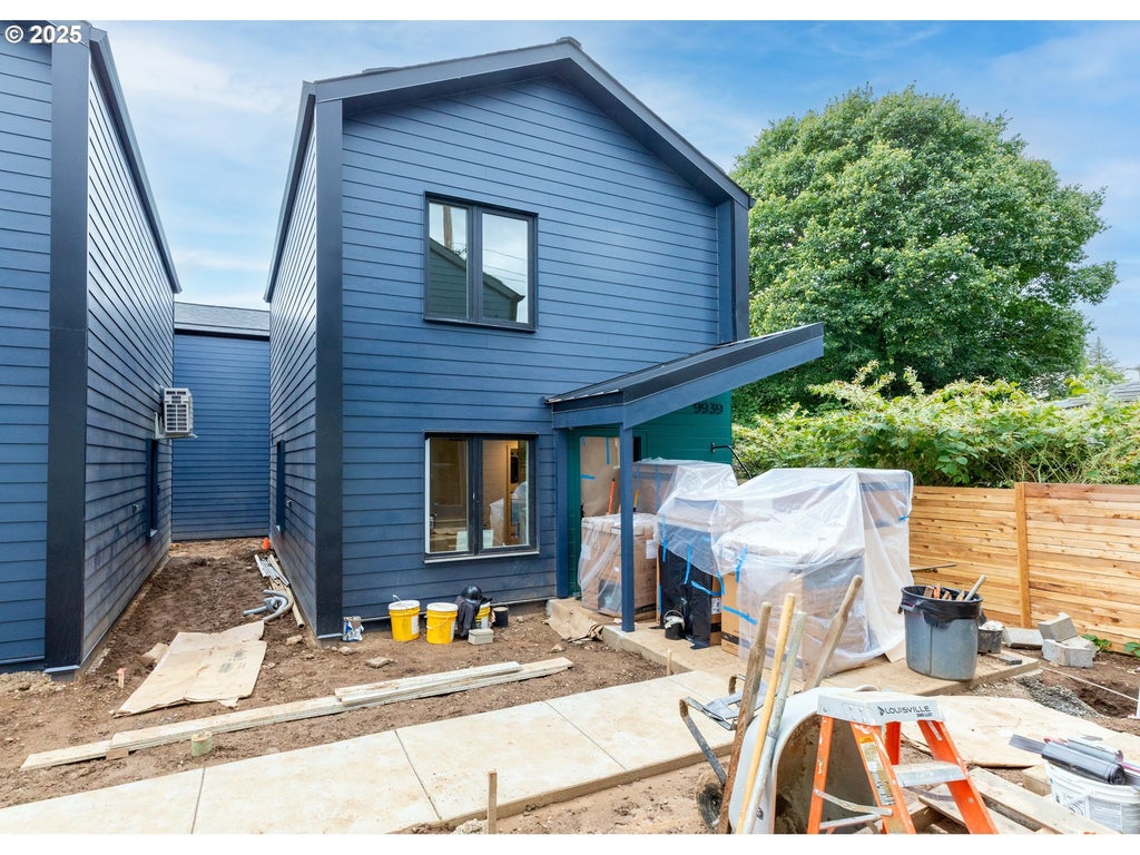 9939 Se Cottage Ln 4, Milwaukie
