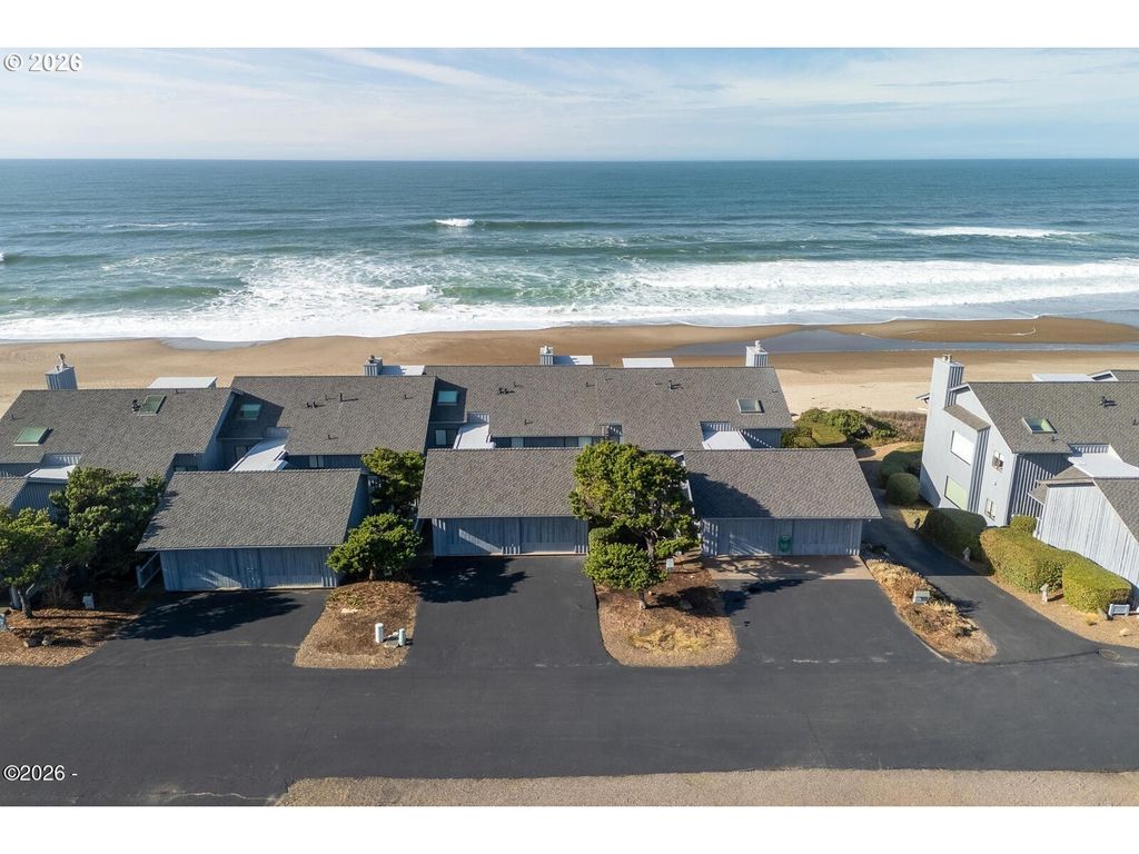 4175 N Highway 101 E-5, Depoe Bay