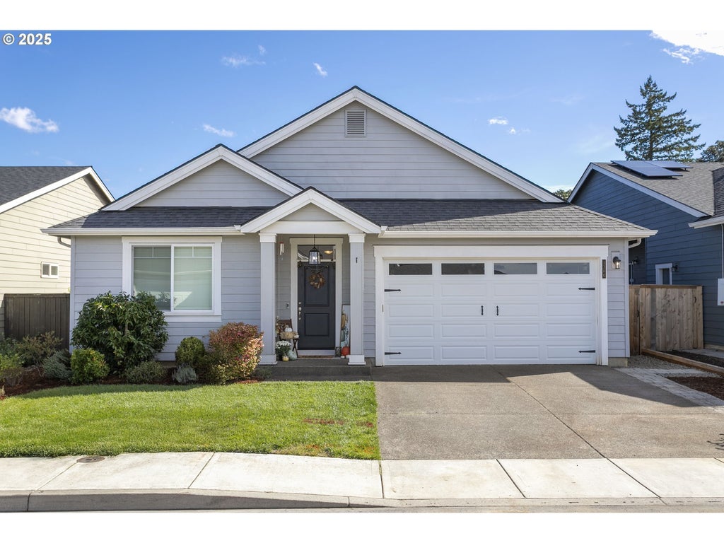 1300 N Broadway St, Estacada