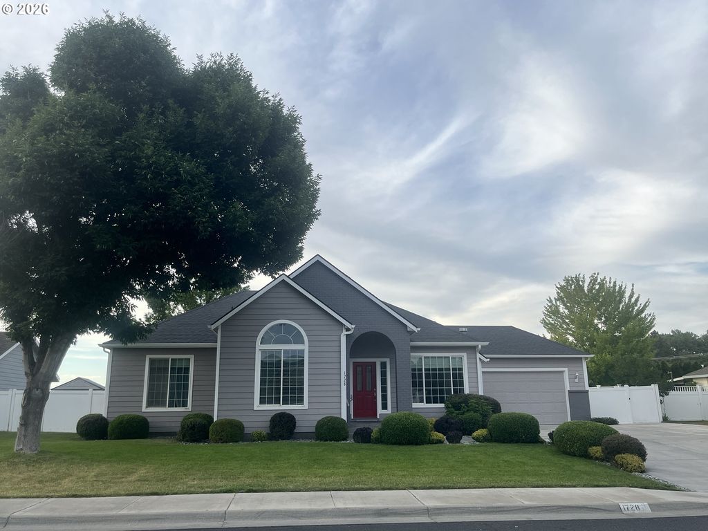 1728 W Alleluia Ave, Hermiston