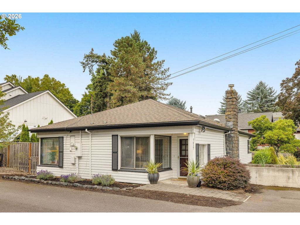7427 Sw Ruger Ln, Portland
