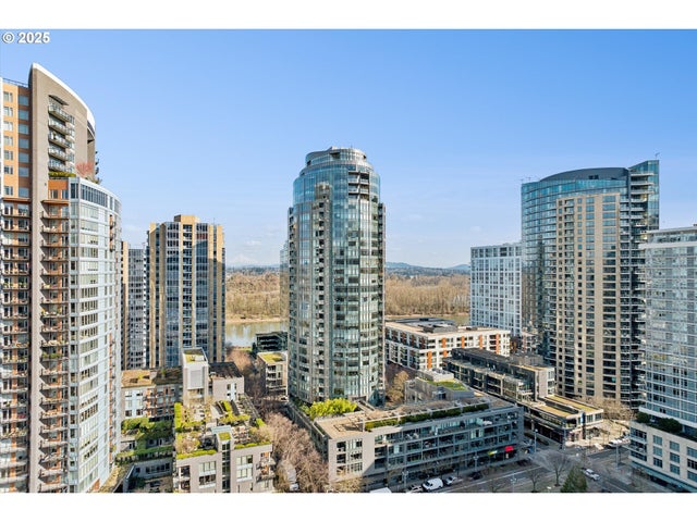 3601 S River Pkwy 2502, Portland